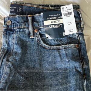Abercrombie & Fitch Men's Athletic Straight Jeans - Vintage Blue 36x30 NWT